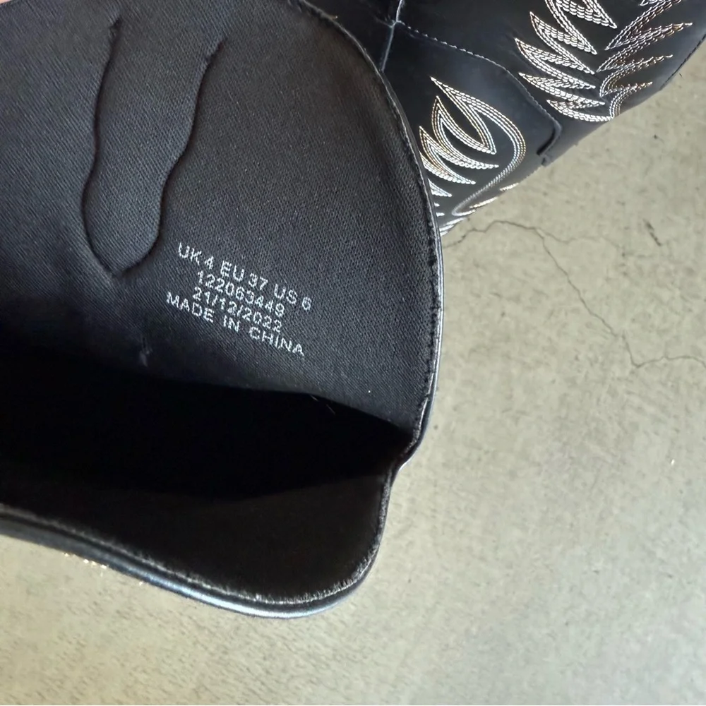 ASOS DESIGN / Chester contrast stitch western knee boot / black - Picture 10 of 17